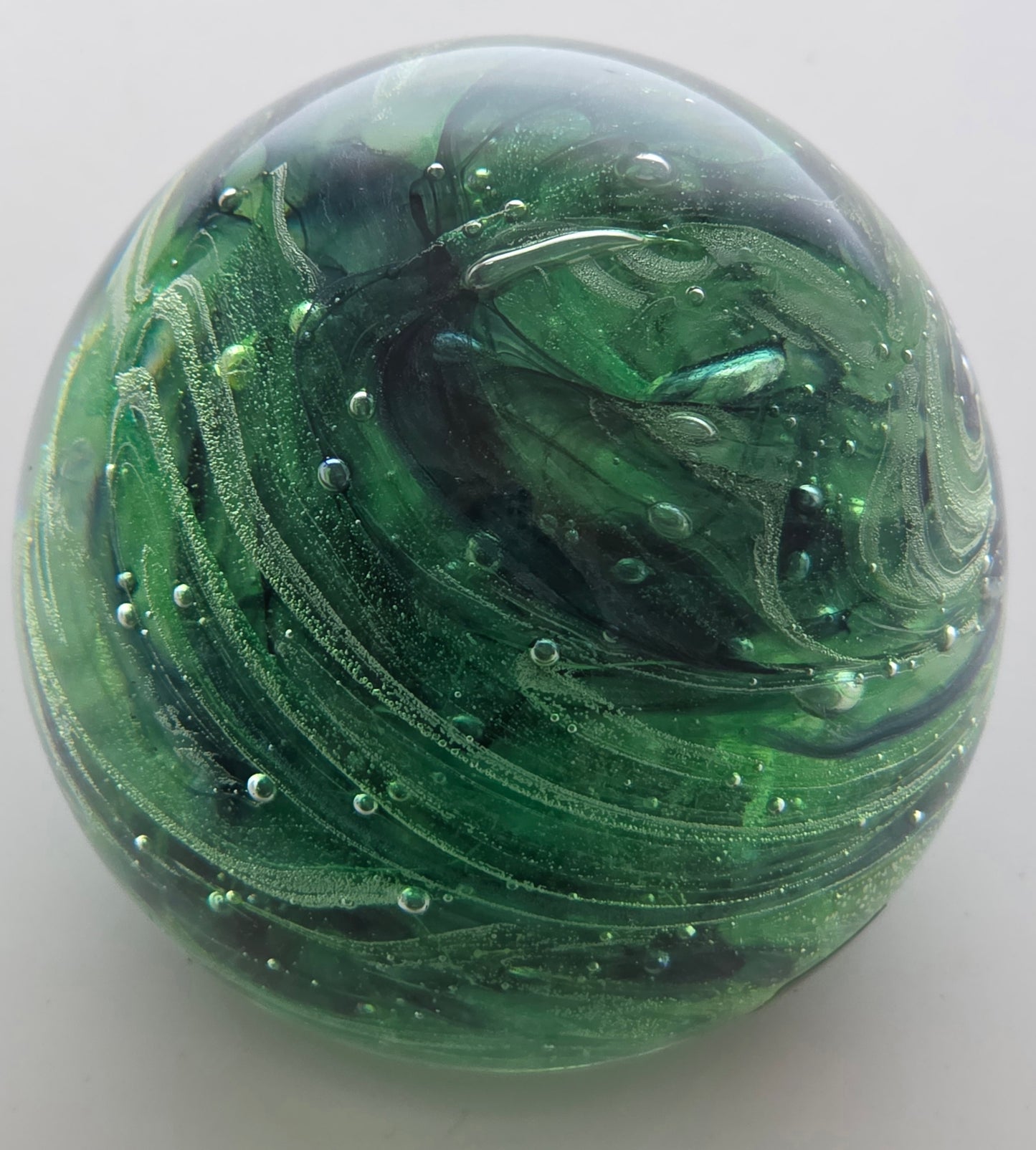 Art glass Kerry Ireland paperweight,