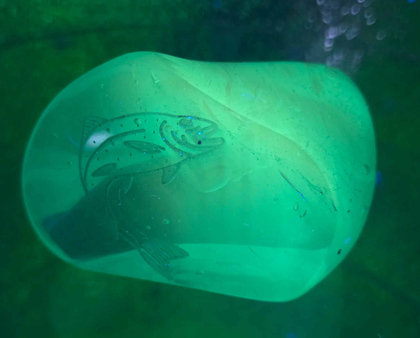 Hand crafted art glass paperweight from L.E. Smith Etched fish Glows