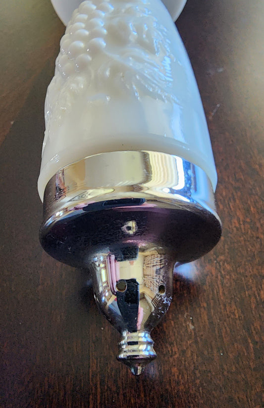 L E Smith milk Glass salt and pepper