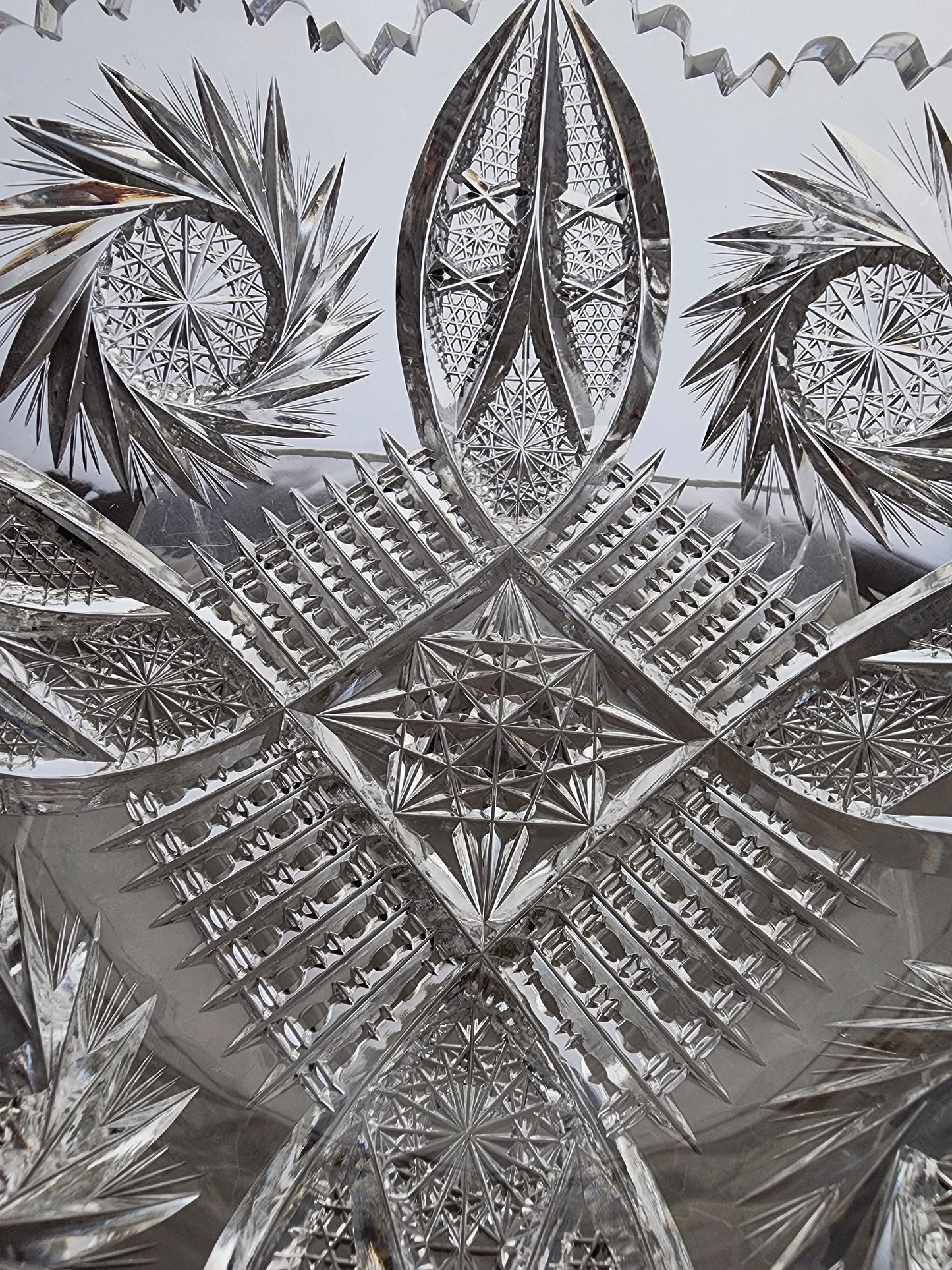 ABP bowl hand cut glass 224