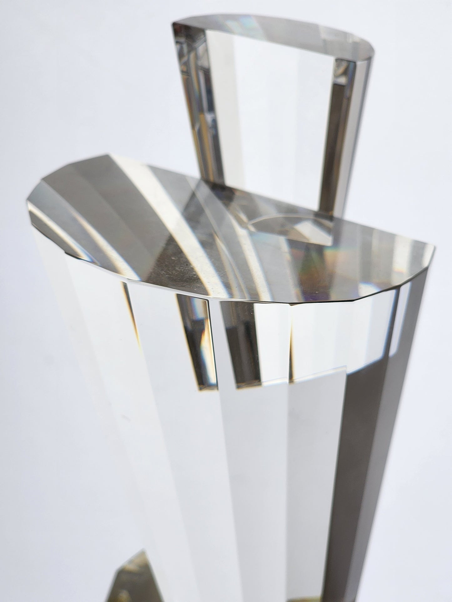 Cut Glass art oblisk optical sculpture signed