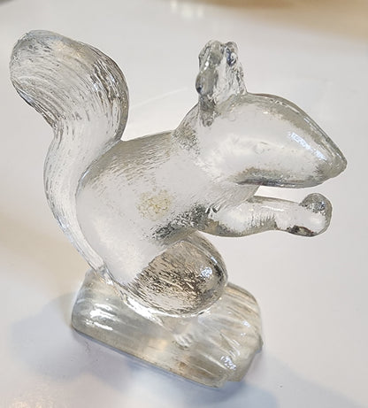 L.E. SMITH glass miniature Squirrel
