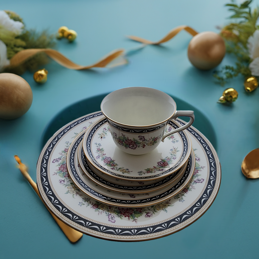 20 piece Mikasa Diplomat bone china dinner set