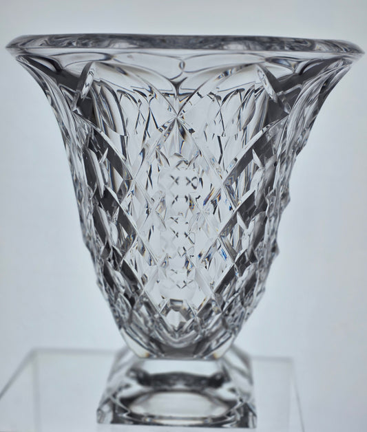 Hand Cut 24% lead crystal vase / center piece with space for etching Award 8 lbs
