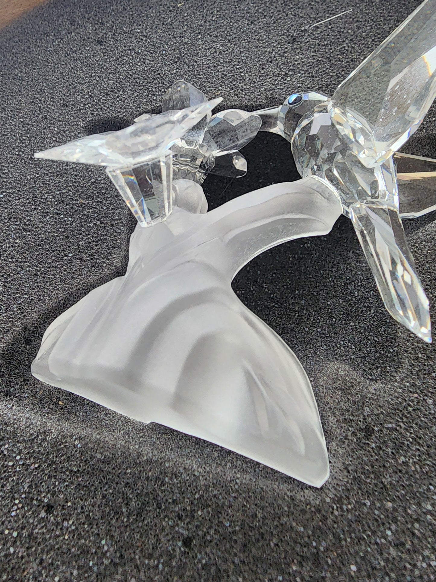 Swarovski crystal Hummingbird DWH003