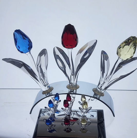 Swarovski crystal Tulip figurine DWH004