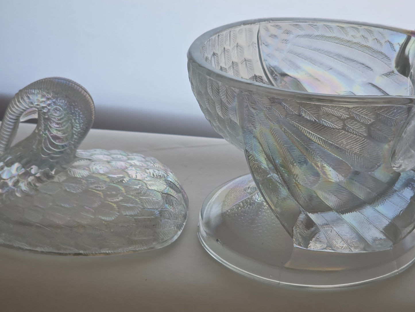 L.E Smith Glass iridescent turkey lid soup bowl