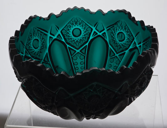 L.E Smith Glass dark green Quintec bowl