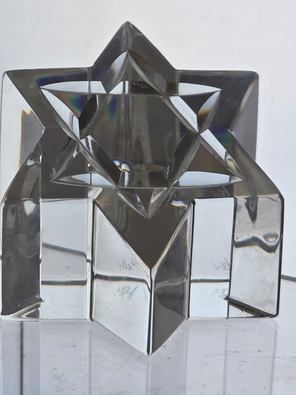 Hand crafted art glass star paperweight Signed