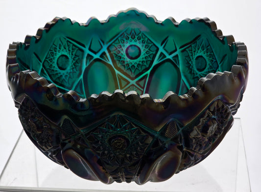 L.E Smith Glass dark green Quintec carnival bowl... -