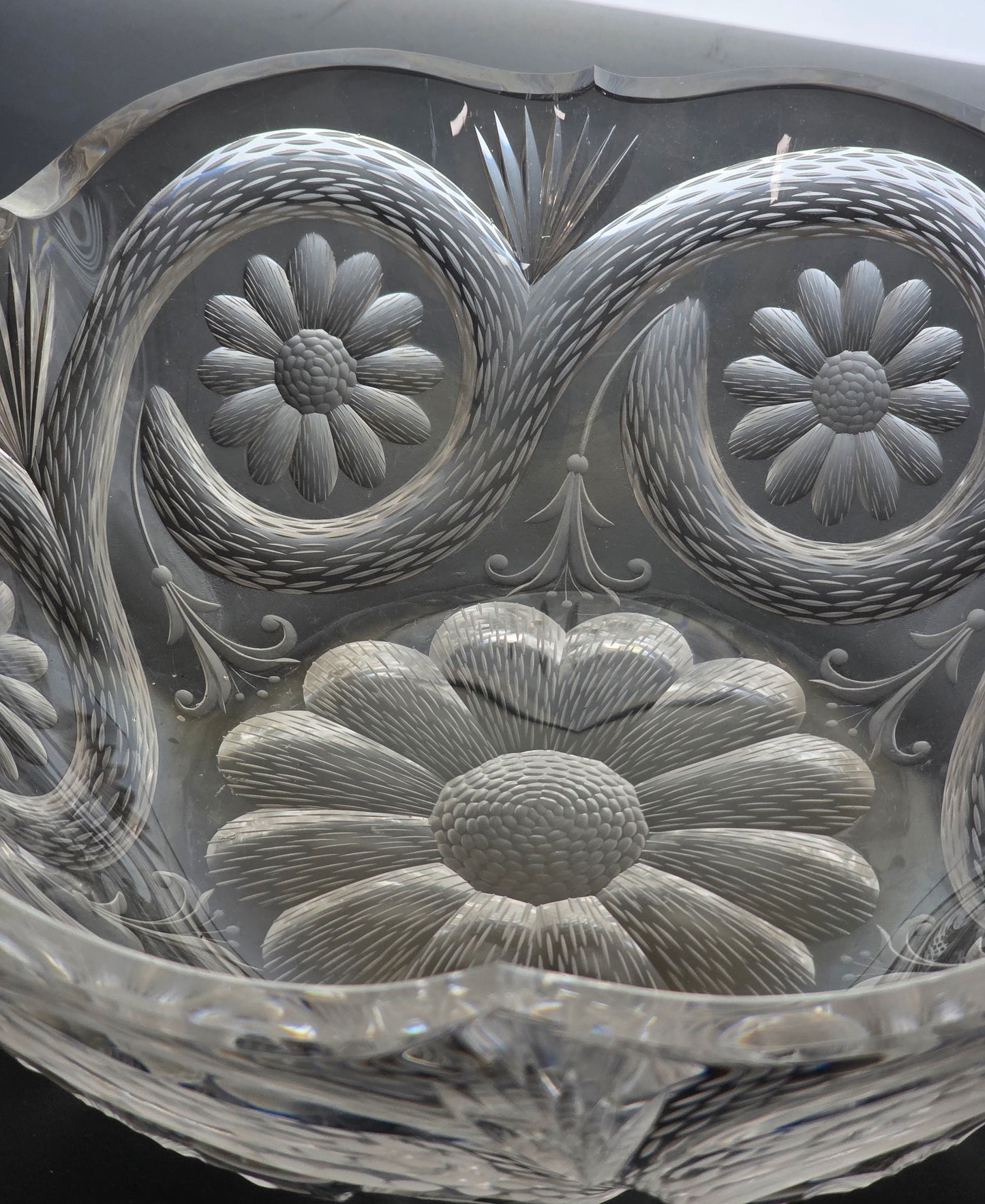 Signed Tuthill American Brilliant Period hand Cut mouth blown blank bowl