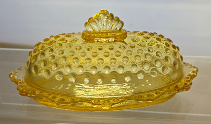 L.E. SMITH yellow glass hobnail oval butter dish