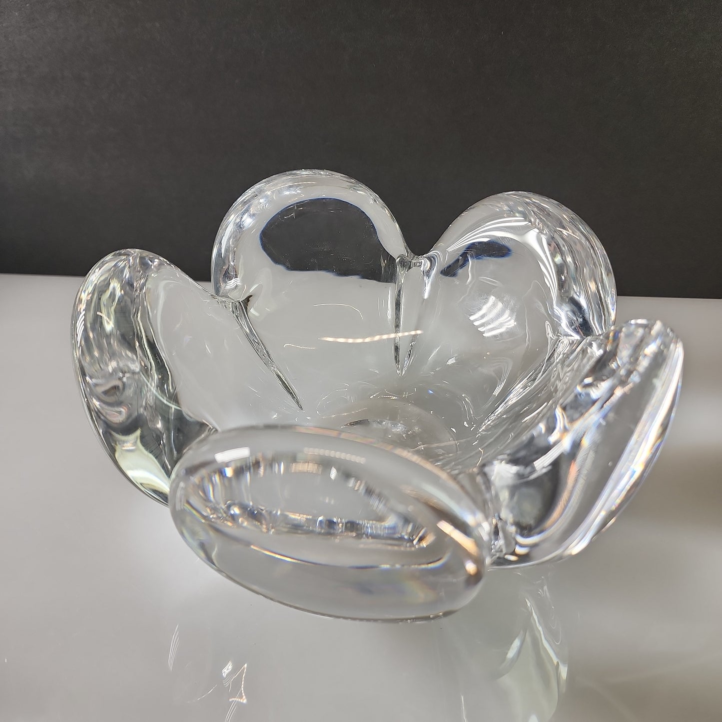 Kosta glass Bowl heavy 8.5 lbs