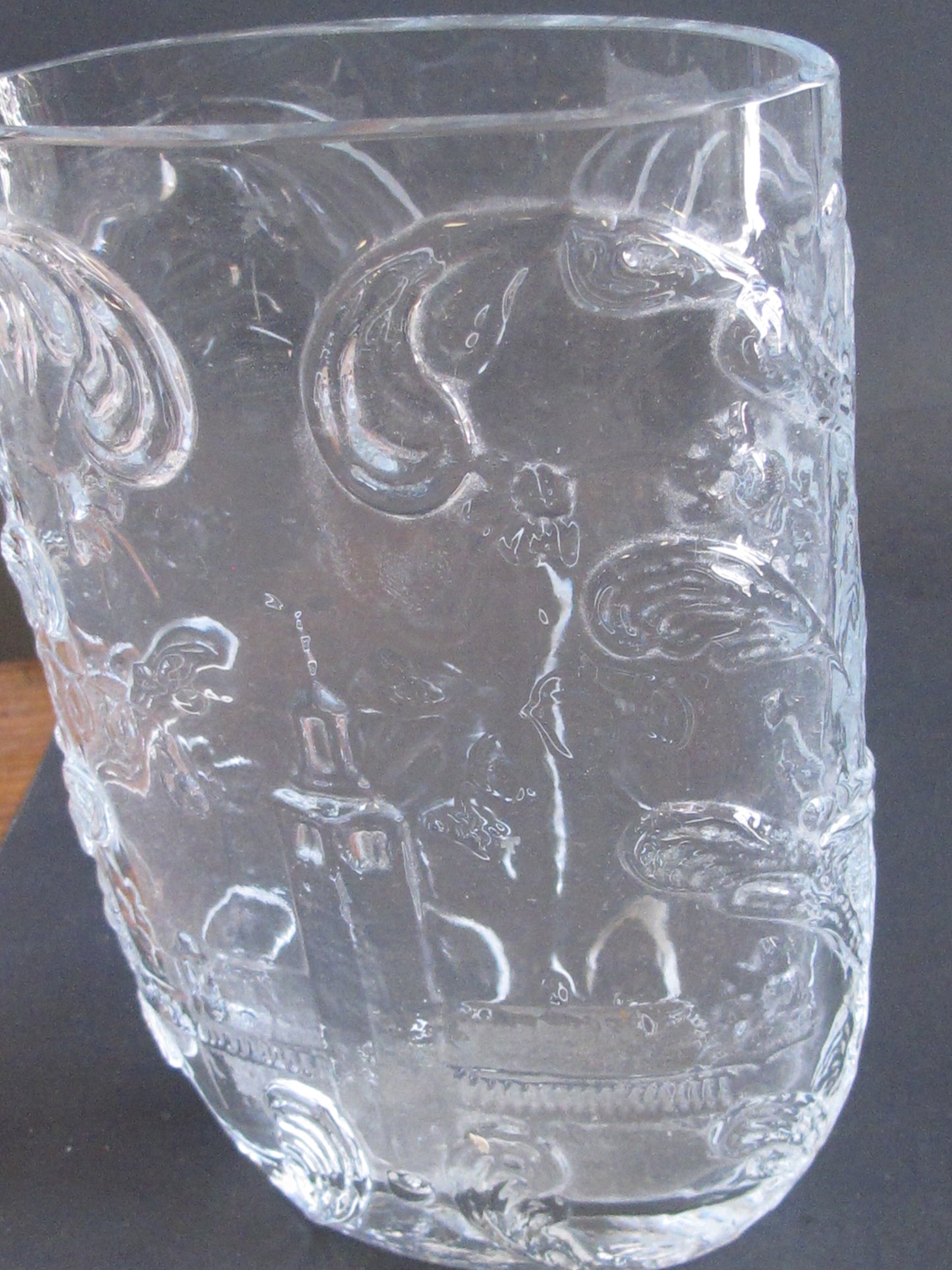 Wedding dancing glass oval vase Cross Chapel